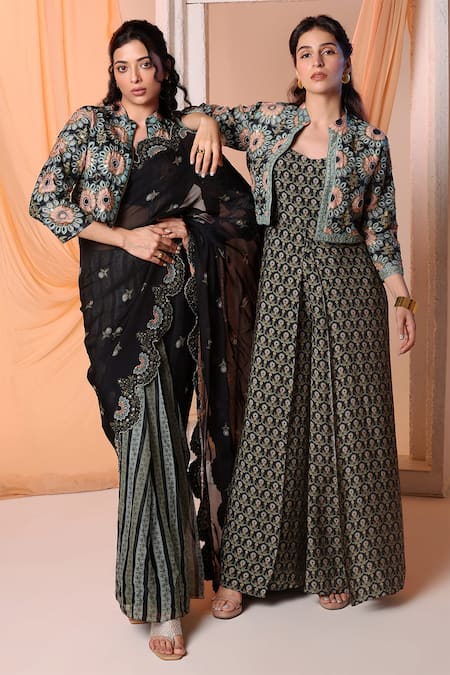 Soup By Sougat Paul_Black Organza, Chanderi Embroidery, Eraya Floral Pre-draped Saree And Jacket Set _Online_at_Aza_Fashions