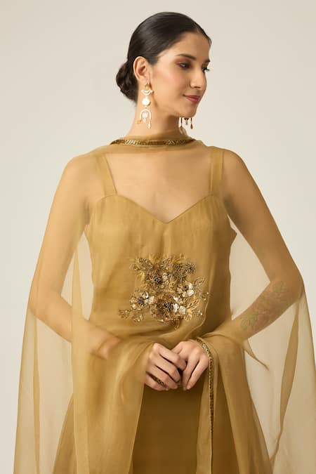 Buy_Peeli Dori_Gold Silk Satin Embroidered Sequin Sweetheart Paro Plain Kurta Sharara Set 