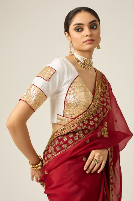 Peeli Dori Red Silk Organza Sequins, Zari V-neck Myra Embroidered Saree With Blouse at Aza Fashions Peeli Dori_Red Silk Organza Sequins, Zari V-neck Myra Embroidered Saree With Blouse _at_Aza_Fashions