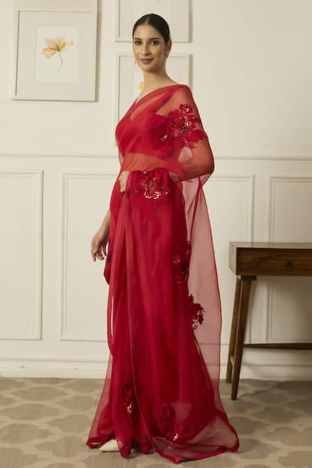 Peeli Dori Red Silk Organza Embroidered Sequin V Aradhana Floral Motif Saree With Blouse Online at Aza Fashions Peeli Dori_Red Silk Organza Embroidered Sequin V Aradhana Floral Motif Saree With Blouse _Online_at_Aza_Fashions