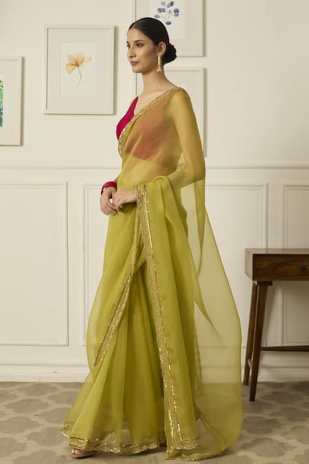 Buy_Peeli Dori_Green Silk Organza Embroidery V-neck Ruqsat Saree With Blouse _Online_at_Aza_Fashions