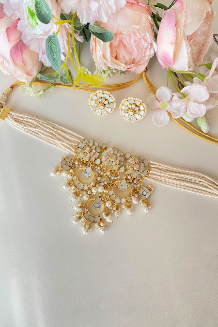 Namasya Noor Mother of Pearl Embellished Choker Set 