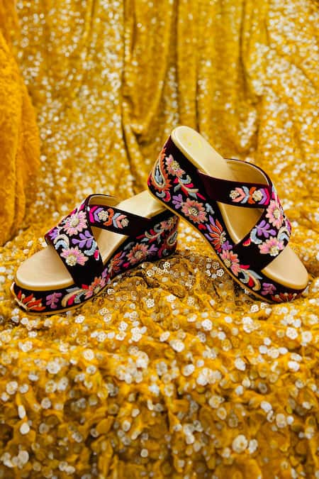 Rajasthani Stuff Kosha Resham Embroidered Wedges 