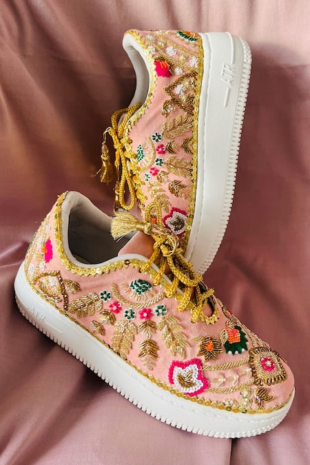 Shop Shiveen Shiveen Peach Floral Resham Embroidered Sneakers at Aza Fashions Shop_Shiveen Shiveen_Peach Floral Resham Embroidered Sneakers _at_Aza_Fashions