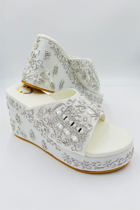 Shop Shiveen Shiveen White Zardozi Embroidered Wedges at Aza Fashions Shop_Shiveen Shiveen_White Zardozi Embroidered Wedges _at_Aza_Fashions