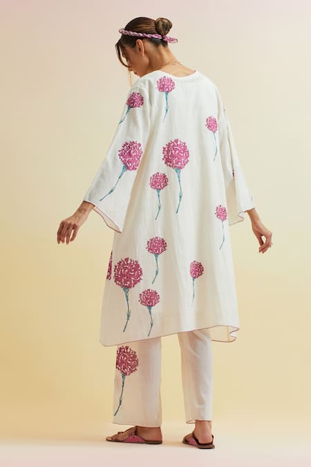 Upavita Carnation Print Asymmetric Kurta Pant Set 