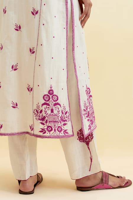 Upavita Off White Cotton, Chanderi Embroidery, Tassels Round Neck Thread Kurta Pant Set Online at Aza Fashions Upavita_Off White Cotton, Chanderi Embroidery, Tassels Round Neck Thread Kurta Pant Set _Online_at_Aza_Fashions