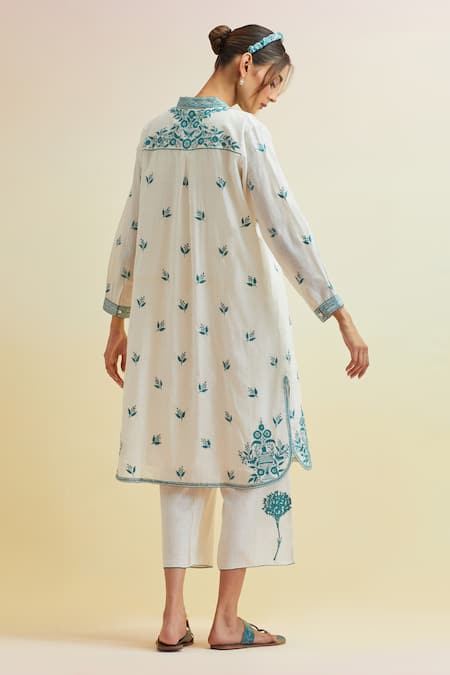 Upavita Floral Vine Embroidered Kurta With Pant 