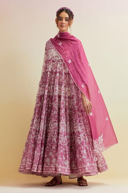 Upavita Pink Kurta And Dupatta Cotton Chanderi Print Hand Block Tiered & Pant Set 