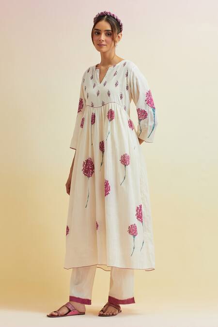 Upavita_Off White , Satin Carnation Flower Print Gathered Kurta And Pant Set _Online_at_Aza_Fashions