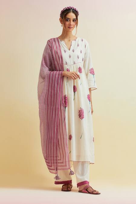 Shop_Upavita_Off White , Satin Carnation Flower Print Gathered Kurta And Pant Set _Online_at_Aza_Fashions