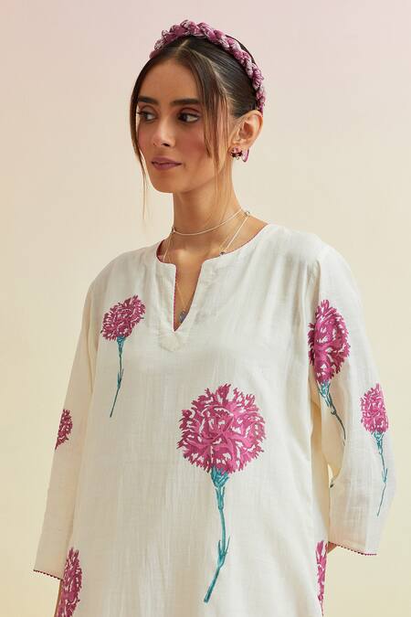 Upavita_Off White , Satin Carnation Flower Print Straight Kurta And Pant Set _at_Aza_Fashions