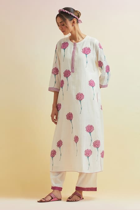 Buy_Upavita_Off White , Satin Carnation Flower Print Straight Kurta And Pant Set _Online_at_Aza_Fashions
