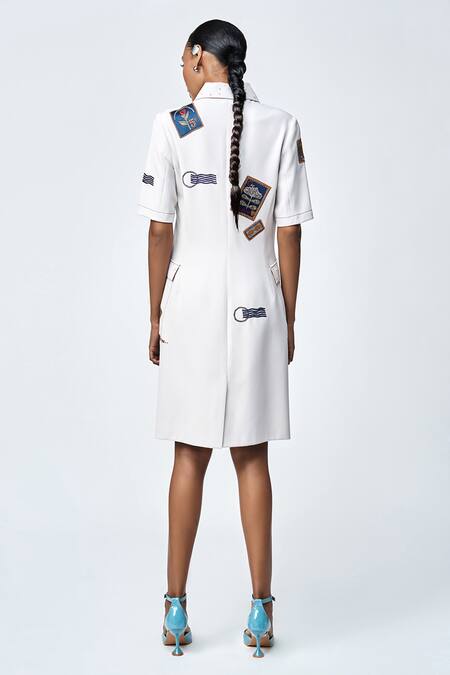 Shop Shahin Mannan White Crepe Patchwork Shawl Neck Stamp Panelled Shift Dress at Aza Fashions Shop_Shahin Mannan_White Crepe Patchwork Shawl Neck Stamp Panelled Shift Dress _at_Aza_Fashions
