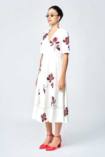 Buy Shahin Mannan Ivory Crepe Embroidery V-neck Magnolia Dress Online at Aza Fashions Buy_Shahin Mannan_Ivory Crepe Embroidery V-neck Magnolia Dress _Online_at_Aza_Fashions