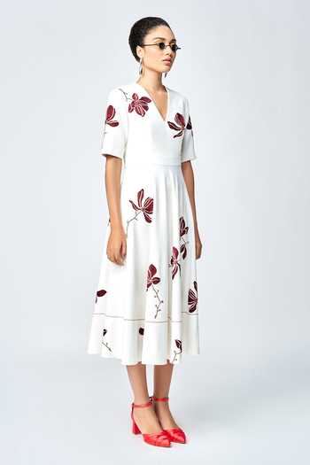 Shop Shahin Mannan Ivory Crepe Embroidery V-neck Magnolia Dress Online at Aza Fashions Shop_Shahin Mannan_Ivory Crepe Embroidery V-neck Magnolia Dress _Online_at_Aza_Fashions