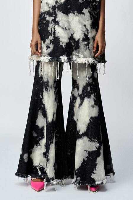 Shahin Mannan Grey Denim Cloud Wash Bell Bottom Pant Online at Aza Fashions Shahin Mannan_Grey Denim Cloud Wash Bell Bottom Pant _Online_at_Aza_Fashions