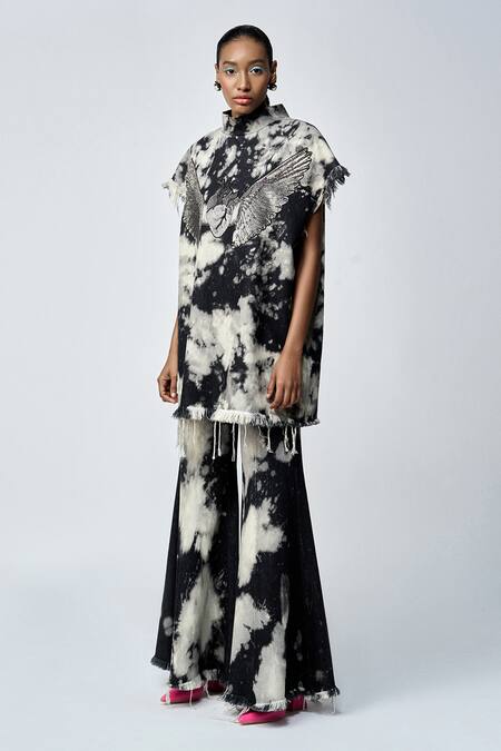 Shop Shahin Mannan Grey Denim Cloud Wash Bell Bottom Pant Online at Aza Fashions Shop_Shahin Mannan_Grey Denim Cloud Wash Bell Bottom Pant _Online_at_Aza_Fashions