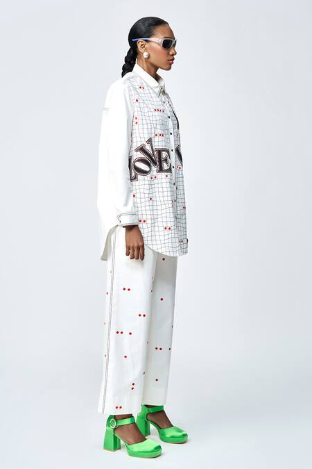 Shop Shahin Mannan Ivory Poplin Embroidery Collared Love Checks Shirt Online at Aza Fashions Shop_Shahin Mannan_Ivory Poplin Embroidery Collared Love Checks Shirt _Online_at_Aza_Fashions