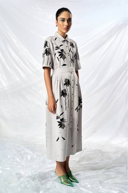 Buy_Shahin Mannan_Grey Crepe Beads, Applique Collared Dainty Leaves Dress _Online_at_Aza_Fashions