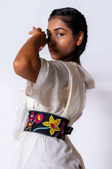 Buy_Krutiarts_Black Embellished Tambola Evil Eye Belt- Single Pc _Online_at_Aza_Fashions