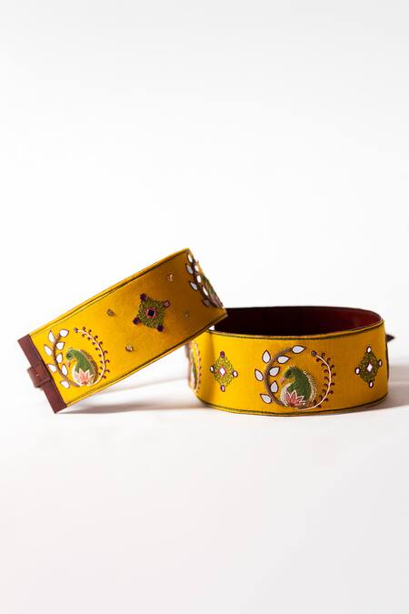 Buy_Krutiarts_Yellow Embroidery, Sequins, Beads Pictionary Peacock Thread Belt- Single Pc 