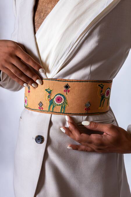 Buy Krutiarts Brown Embellished Candyman Camel Thread Embroidered Belt- Single Pc Online at Aza Fashions Buy_Krutiarts_Brown Embellished Candyman Camel Thread Embroidered Belt- Single Pc _Online_at_Aza_Fashions