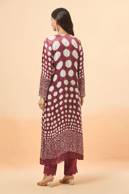 Shop Divya Kanakia Purple Modal, Satin Sequins, Beads Split V-neck Bandhani Woven Kurta And Pant Set at Aza Fashions Shop_Divya Kanakia_Purple Modal, Satin Sequins, Beads Split V-neck Bandhani Woven Kurta And Pant Set _at_Aza_Fashions