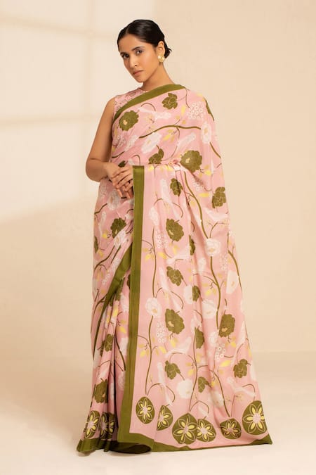 Thee Modern Roots Floral Vine Print Saree With Unstitched Blouse Piece 