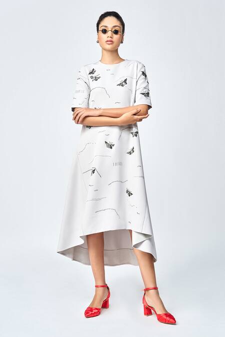 Shop Shahin Mannan Grey Crepe Embroidery Round Neck Fuzzy Butterfly Hand Shift Dress Online at Aza Fashions Shop_Shahin Mannan_Grey Crepe Embroidery Round Neck Fuzzy Butterfly Hand Shift Dress _Online_at_Aza_Fashions