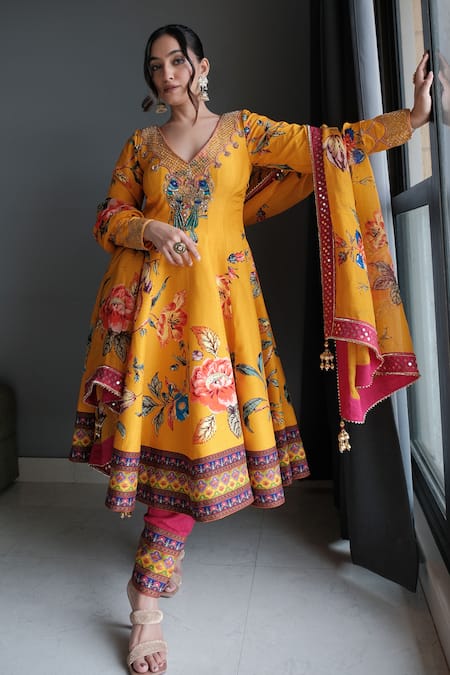 Buy Irrau By Samir Mantri Multi Color Organza, Denim Embroidery V-neck Vintage Floral Print Anarkali Set Buy_Irrau By Samir Mantri_Multi Color Organza, Denim Embroidery V-neck Vintage Floral Print Anarkali Set