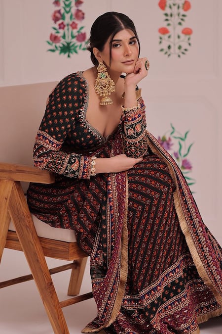 Buy_Irrau By Samir Mantri_Multi Color Georgette Beads, Cut Work Panchali Floral Print Saree 