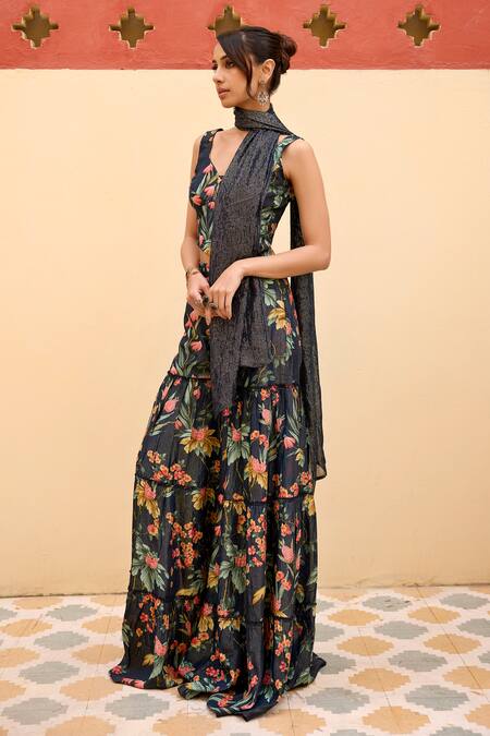 Baaro Masi_Blue Crepe, Lurex Beads Polo Collar Mona Floral Print Blouse Sharara Set _Online_at_Aza_Fashions