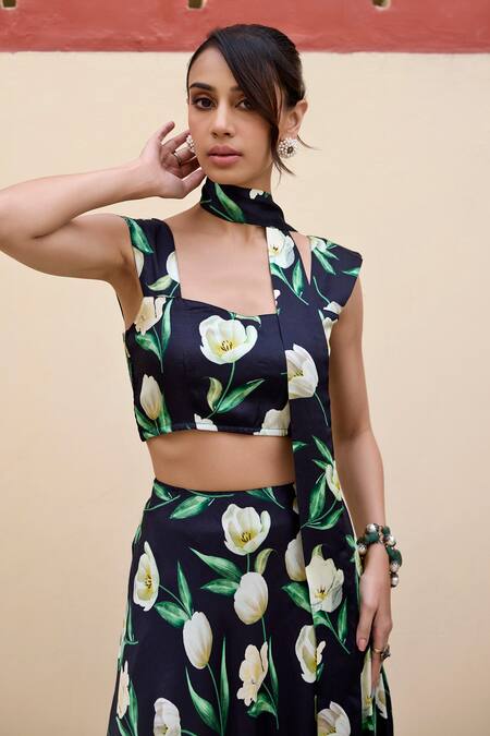 Baaro Masi_Black Modal, Satin Square Neck Tina Floral Print Lehenga Set _at_Aza_Fashions