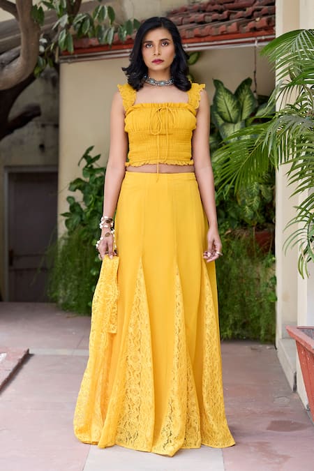 Buy_Baaro Masi_Yellow Georgette, Square Neck Sushmita Panelled Lehenga And Blouse Set _Online_at_Aza_Fashions
