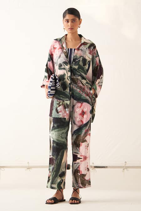 OFRIDA Abstract Print Shirt & Pant Set 