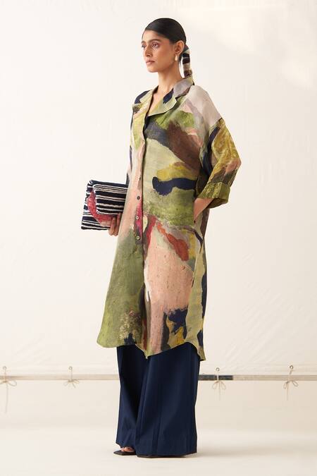 Buy OFRIDA Multi Color Cotton Collared Phoenix Abstract Expressionist Print Trench Dress Online at Aza Fashions Buy_OFRIDA_Multi Color Cotton Collared Phoenix Abstract Expressionist Print Trench Dress _Online_at_Aza_Fashions