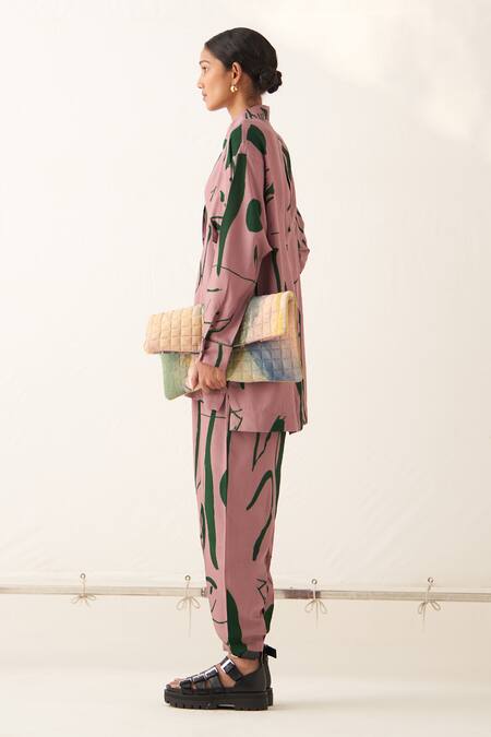 Shop_OFRIDA_Pink Lycra Collared Rough Summer Suri Shirt_Online_at_Aza_Fashions