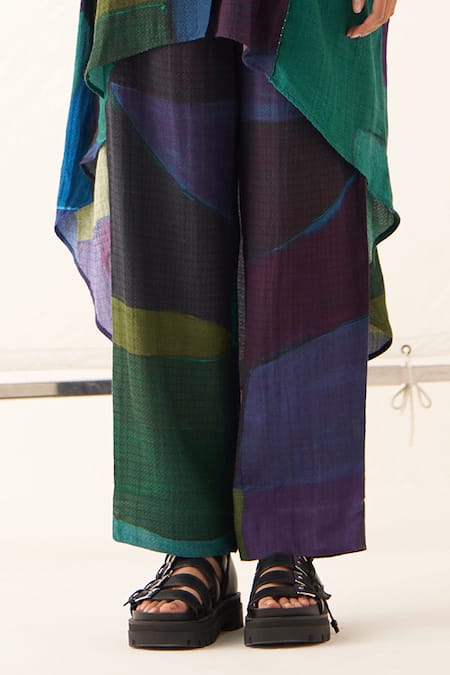 OFRIDA Multi Color Cotton Time Warp Stft Pant Online at Aza Fashions OFRIDA_Multi Color Cotton Time Warp Stft Pant _Online_at_Aza_Fashions