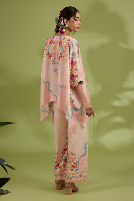 Show Shaa Flower Print Short Kurta With Pant