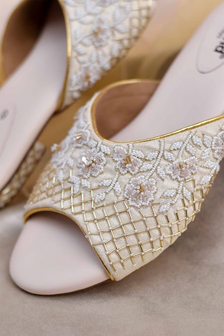 Buy_Around Always_Ivory Kiara Pearl Embellished Flats _Online_at_Aza_Fashions