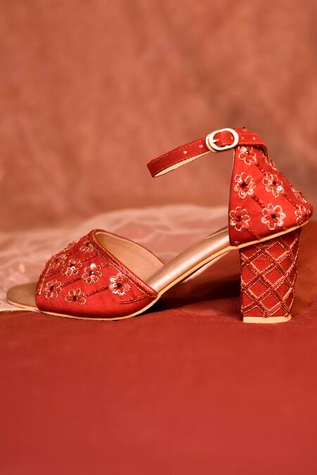 Buy Around Always Red Embroidery, Sequins Monroe Zardozi Sandals Online at Aza Fashions Buy_Around Always_Red Embroidery, Sequins Monroe Zardozi Sandals _Online_at_Aza_Fashions