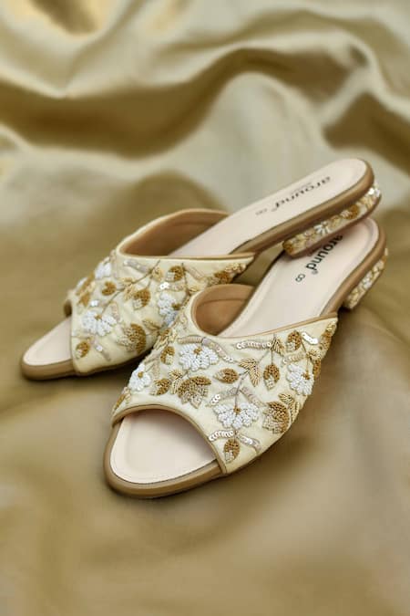 AROUND ALWAYS Vanika Floral Vine Embroidered Flats 