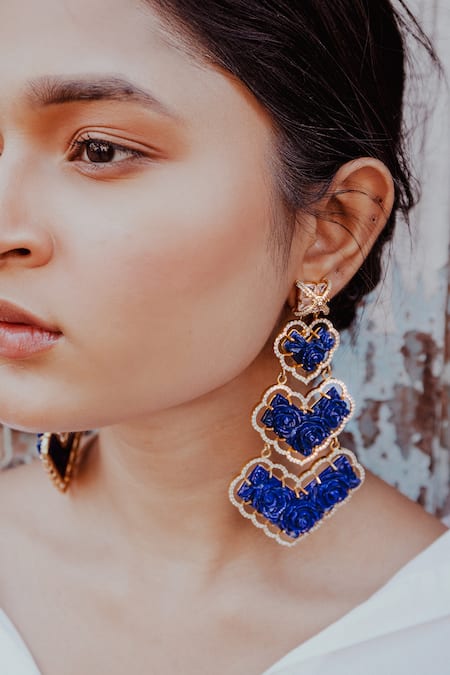 Goddess Of Glocal Trincas Carved Rosette Lapis Lazuli Earrings 