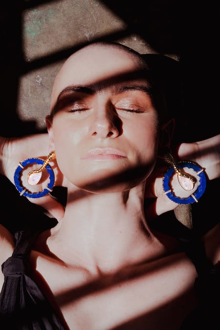 Goddess Of Glocal Dark Romance Lapis Lazuli Disk Serpentine Earrings 