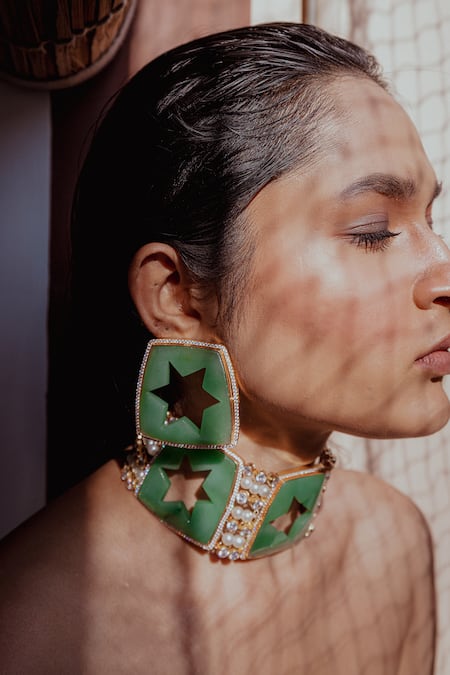 Goddess Of Glocal Nakshatra Star Aventurine Pearl Choker Set 