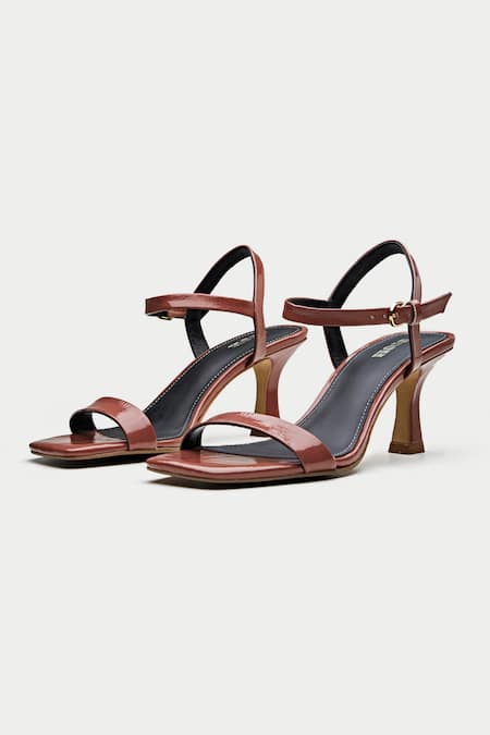 OROH Aosta Leather Strappy Sandals 