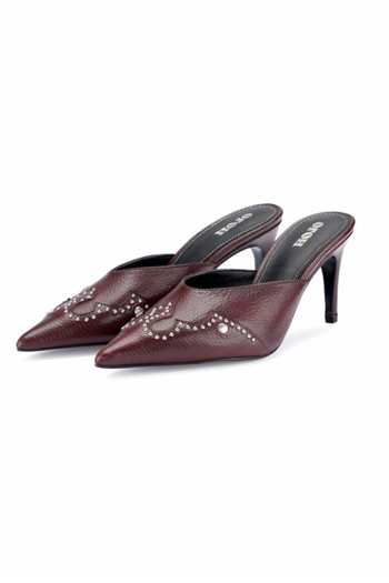 Buy Oroh Maroon Metallic Thread Gubbio Embellished Mule Pumps at Aza Fashions Buy_Oroh_Maroon Metallic Thread Gubbio Embellished Mule Pumps_at_Aza_Fashions