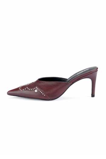 Shop Oroh Maroon Metallic Thread Gubbio Embellished Mule Pumps Online at Aza Fashions Shop_Oroh_Maroon Metallic Thread Gubbio Embellished Mule Pumps_Online_at_Aza_Fashions