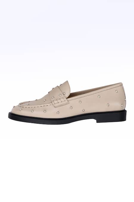 Buy_Oroh_Off White Mantova Stud Embellished Loafers 